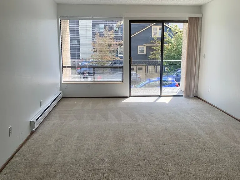 6400 32nd Ave NW — Photo 6