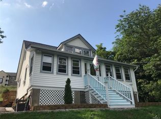 13 Meadow Ave, Chester, NY 10918