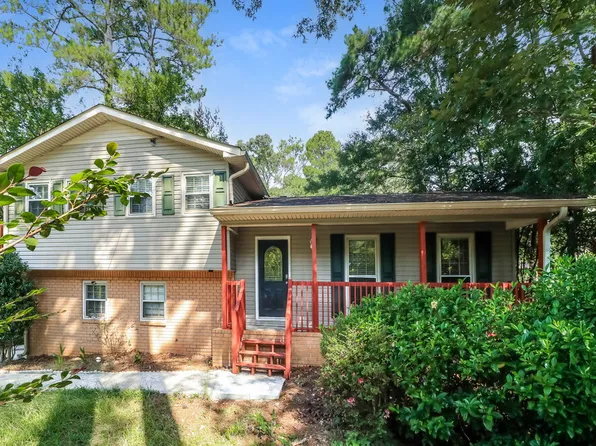 3334 Heatherwood Ln SW, Marietta, GA 30008