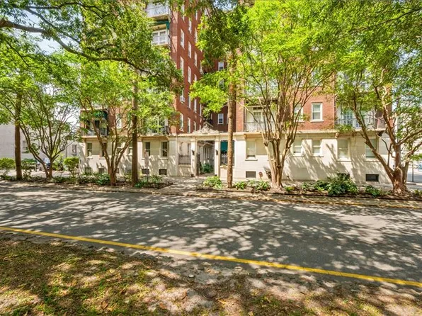 24 E Liberty St, Savannah, GA