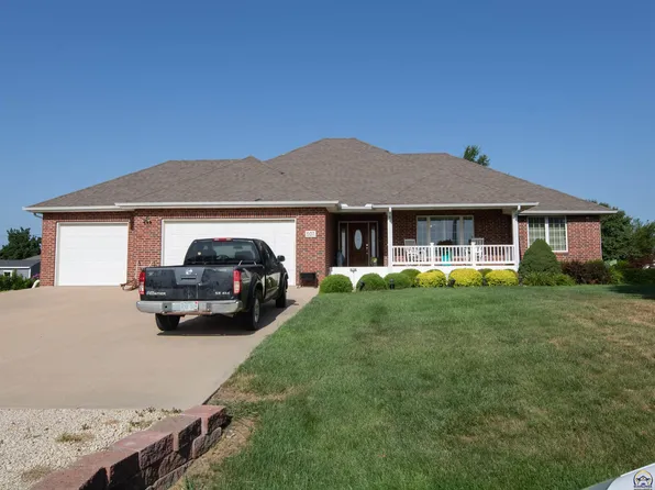 507 Kansas St, Olpe, KS 66865
