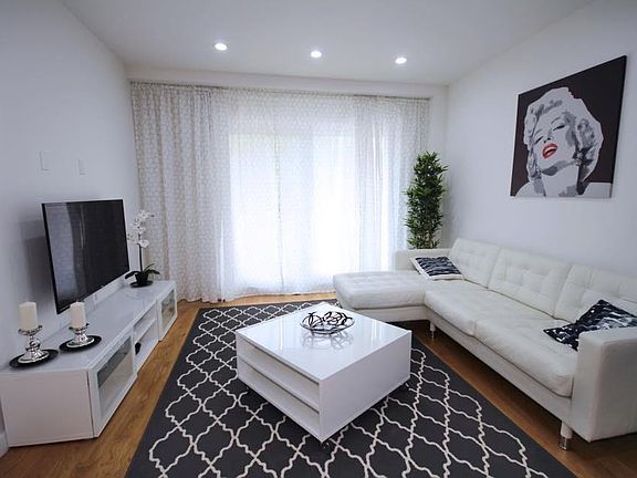 4th image of 2485 Ocean Ave #5B