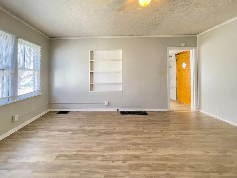 2106 W. Main St. (Whim & Proper LLC) — Photo 16