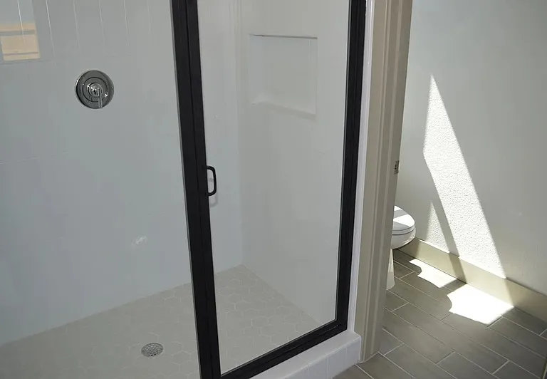 2430 Bastidas Dr — Photo 33