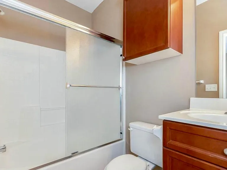 15808 Robinson St — Photo 14