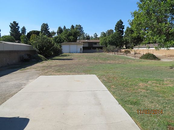 Kitchen
						:
						Complete with Jenn-Air downdraft range.