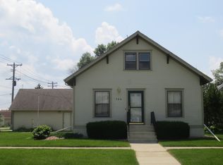 704 4th St SE, Pipestone, MN 56164