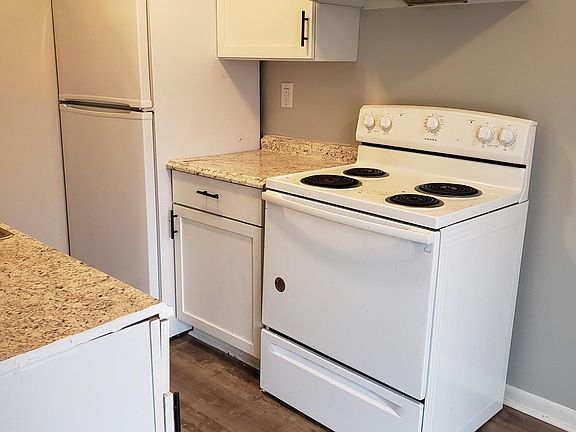 4th image of 6645 Wolf Creek Pike APT G