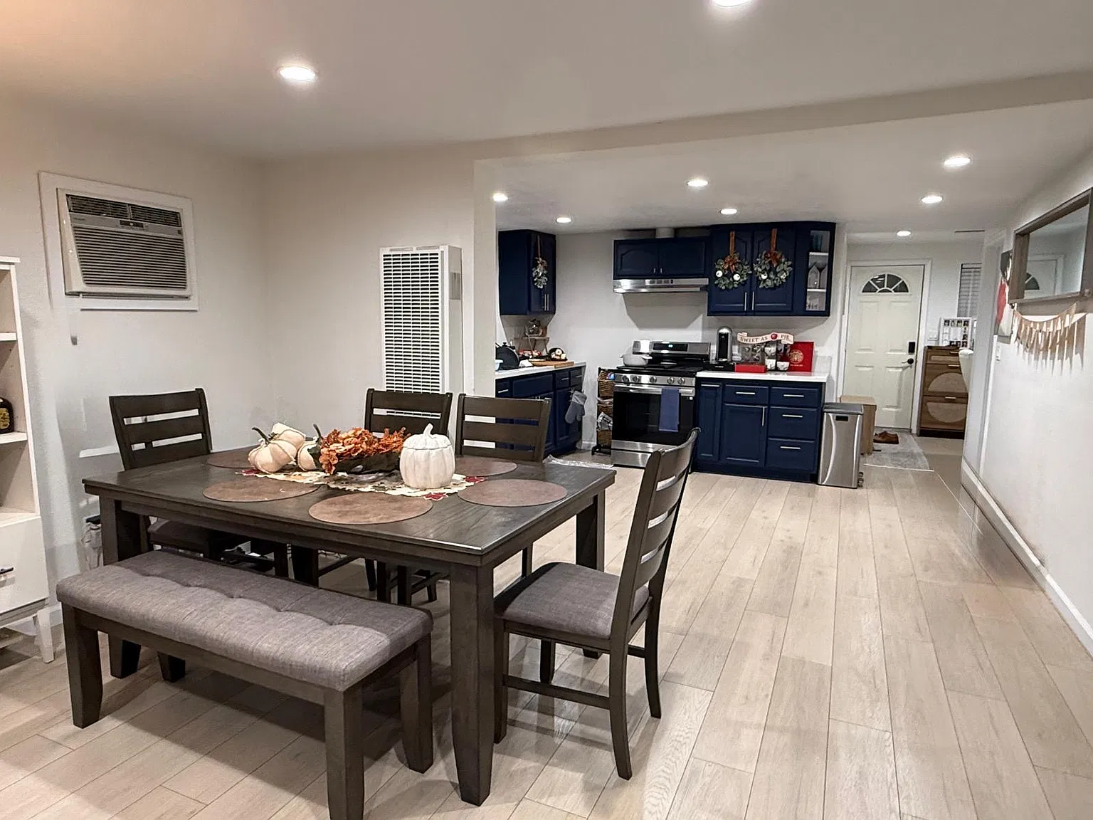 7322 Milton Ave — Photo 4