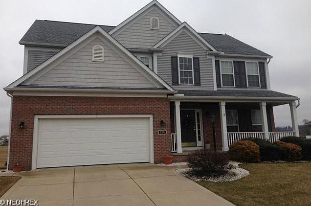 1st image of 226 Canterbury Ct