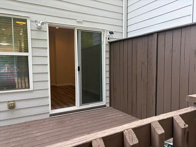 1044 Liberty Pkwy NW — Photo 18