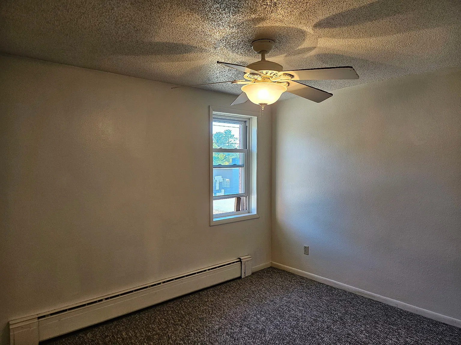 1 bed, 700 sqft, $695 — Photo 4