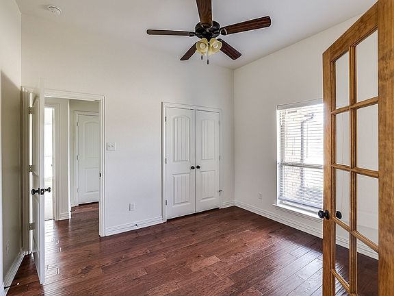 5th image of 112 Whitetail Dr