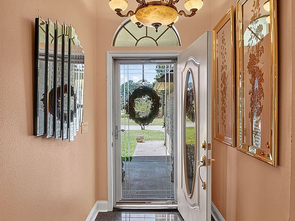 4th image of 5211 Dalewood Dr