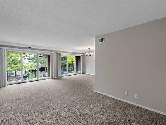 3rd image of 6421 Colony Way APT 2A