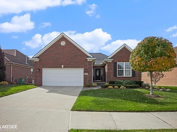 7290 Augusta Dr, Washington, MI 48094