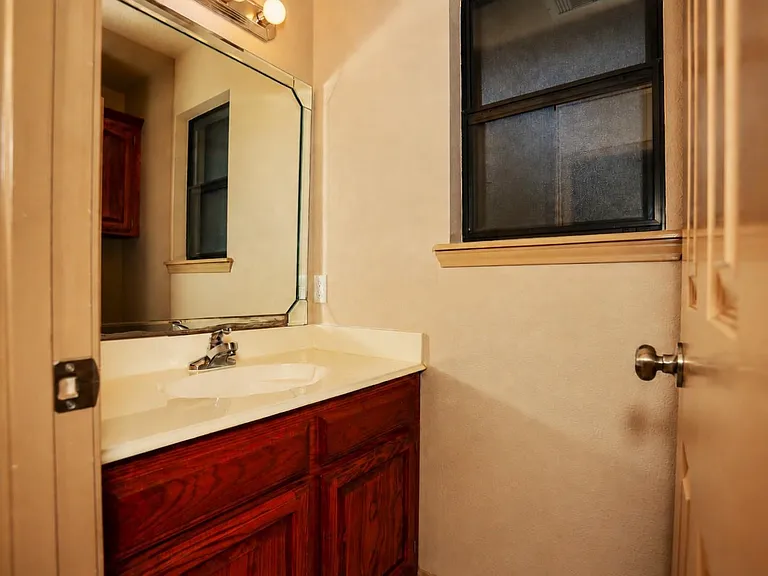 112 Portulaca St — Photo 16
