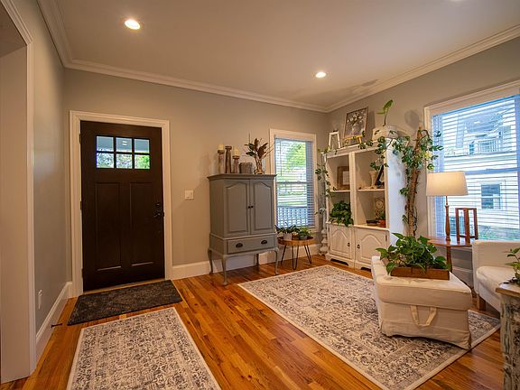 2nd image of 348 Merchants Ave