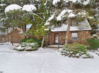 2086 Westfield Ave, Scotch Plains Twp., NJ 07076