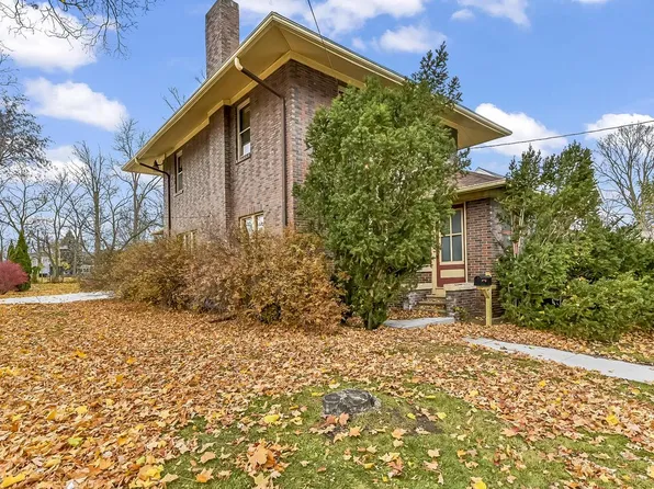 202 North Fourth STREET, Delavan, WI 53115