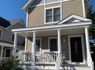 327 Walnut St, Holyoke, MA 01040