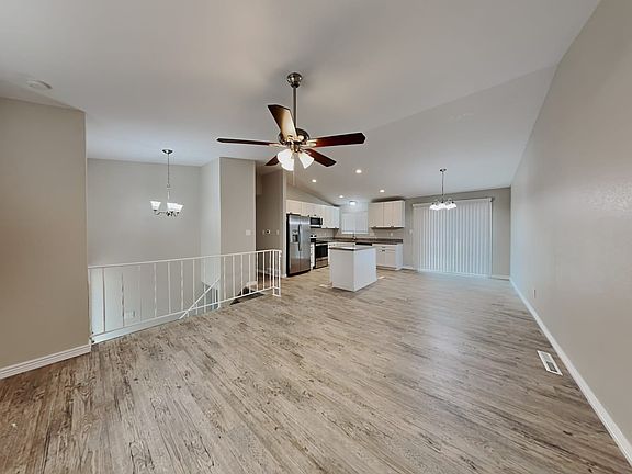 5th image of 5325 Villa Cir