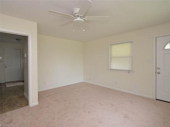4th image of 2110 Hardie Ct