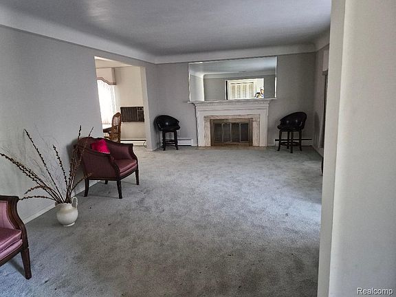 3rd image of 25102 Friar Ln