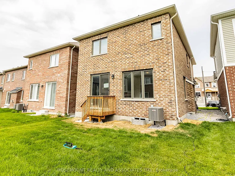 41 George Holley St — Photo 37