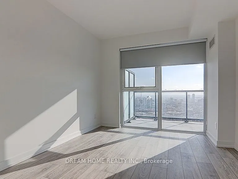 159 Wellesley St E #3304 — Photo 22
