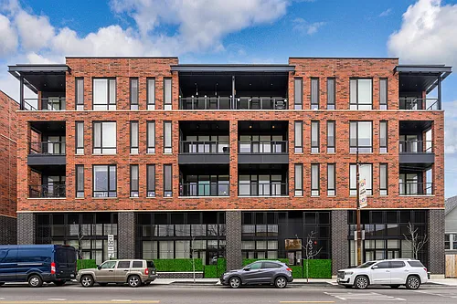 Block Belmont Photo 1
