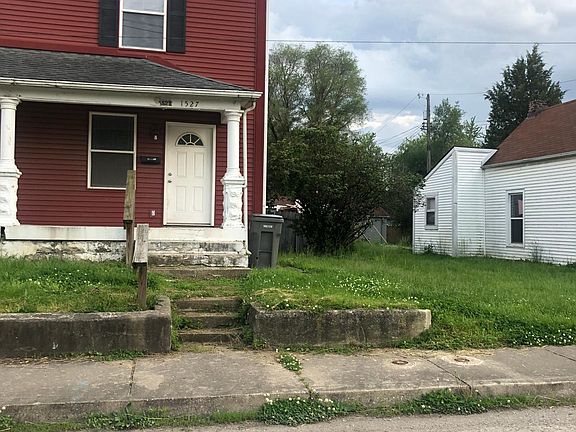 2nd image of 1527 W Vermont St