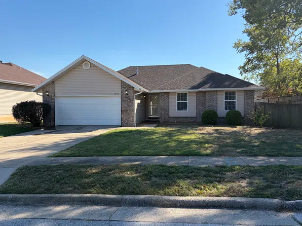 3968 W Beechwood St, Springfield, MO 65807