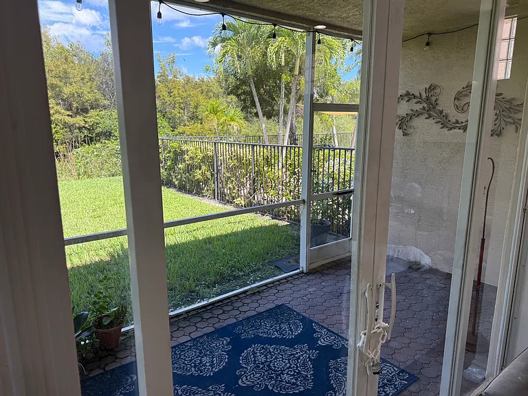 11162 Regatta Ln #A — Photo 39