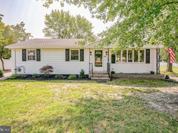 540 13th St, Hammonton, NJ 08037