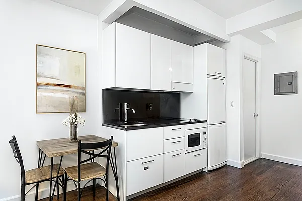 Rented by Bridgeline Property Management, LLC | media 16