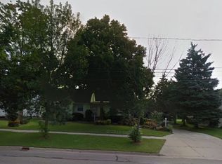 2960 E Paris Ave SE, Kentwood, MI 49512