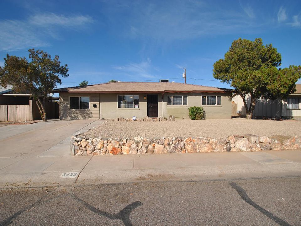 1st image of 3432 W Sunnyside Ave