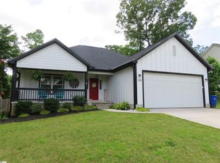105 Houndsear Trl, Spartanburg, SC 29306