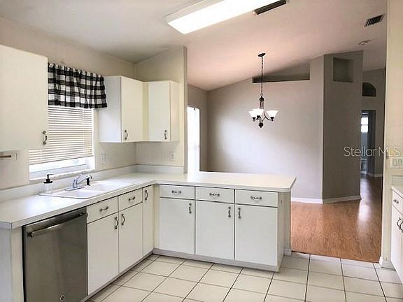 5th image of 24811 Black Creek Ct