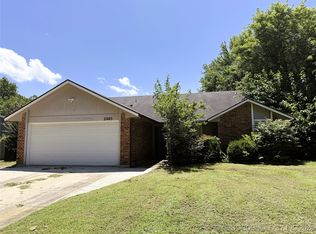 2003 Deer Run Cir, Muskogee, OK 74403