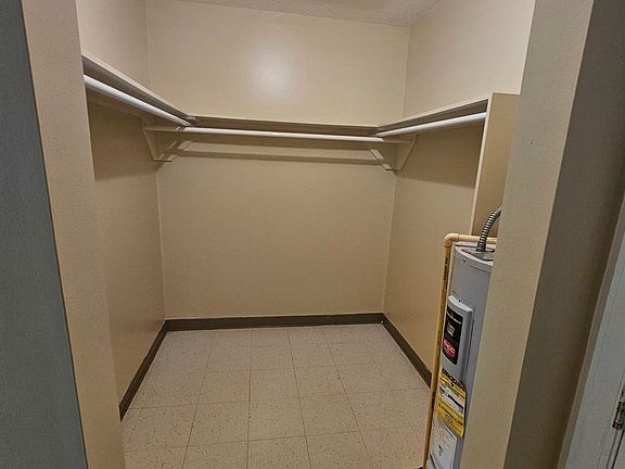 3rd image of 518 W Main St #6A