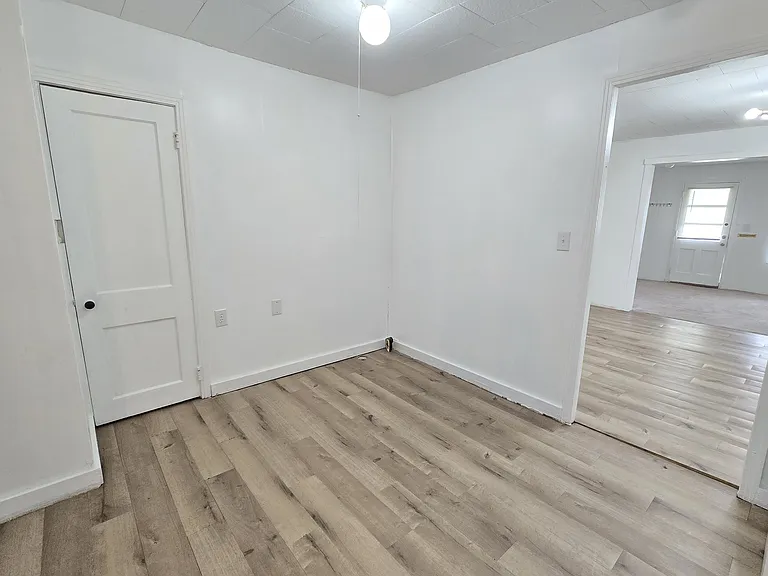 824 E Doddridge Ave #824 — Photo 10