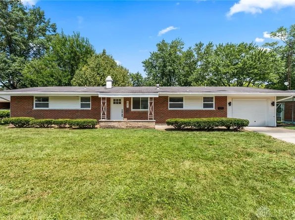 809 N Eppington Dr, Dayton, OH 45426