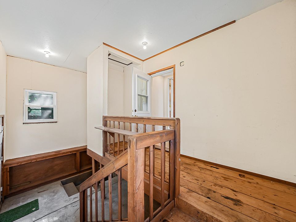 24125 Shook Rd, photo 27