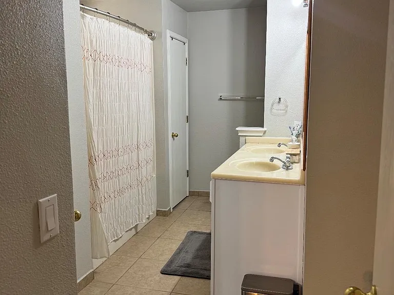 15101 Nuttall Dr — Photo 14
