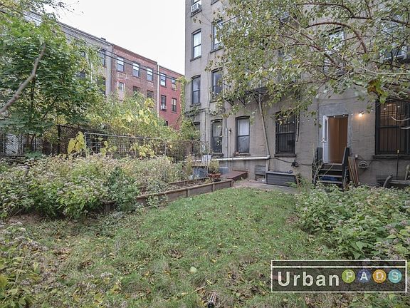 2nd image of 55 Brooklyn Ave APT 2