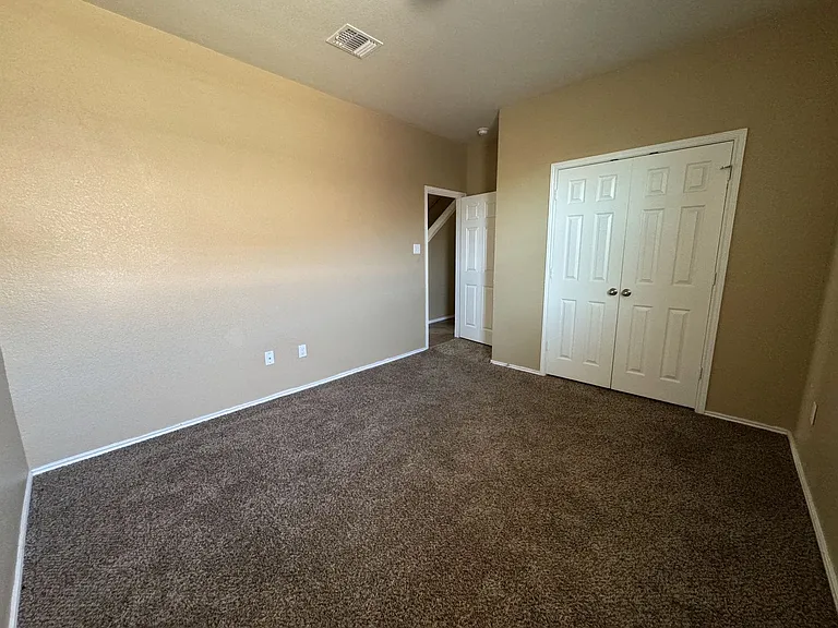 6406 Clear Brook Dr — Photo 24