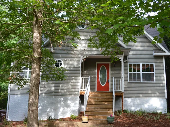 29 Possum Ln, Palmyra, VA 22963
