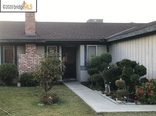 351 N Larson St, Porterville, CA 93257